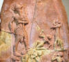 Naram Sin'nin Lullubiler'e karşı zaferini gösteren bir duvar kabartması.