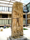 Halep Millî Müzesinde sergilenen Tarhunzas taş kabartması.